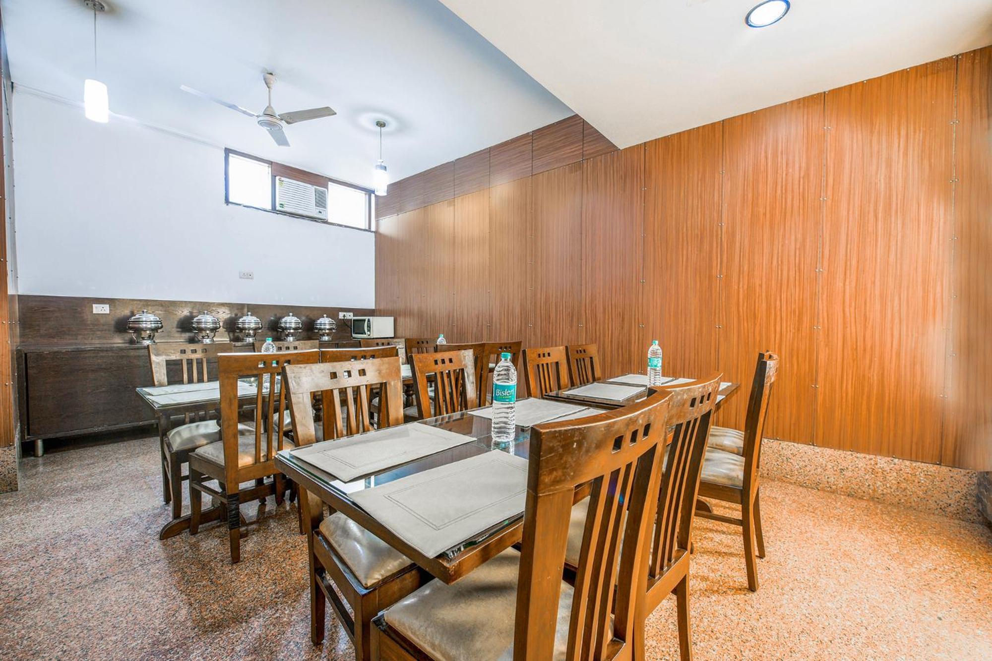 Hotel Exotica Leisure Valley, Gurgaon Bagian luar foto