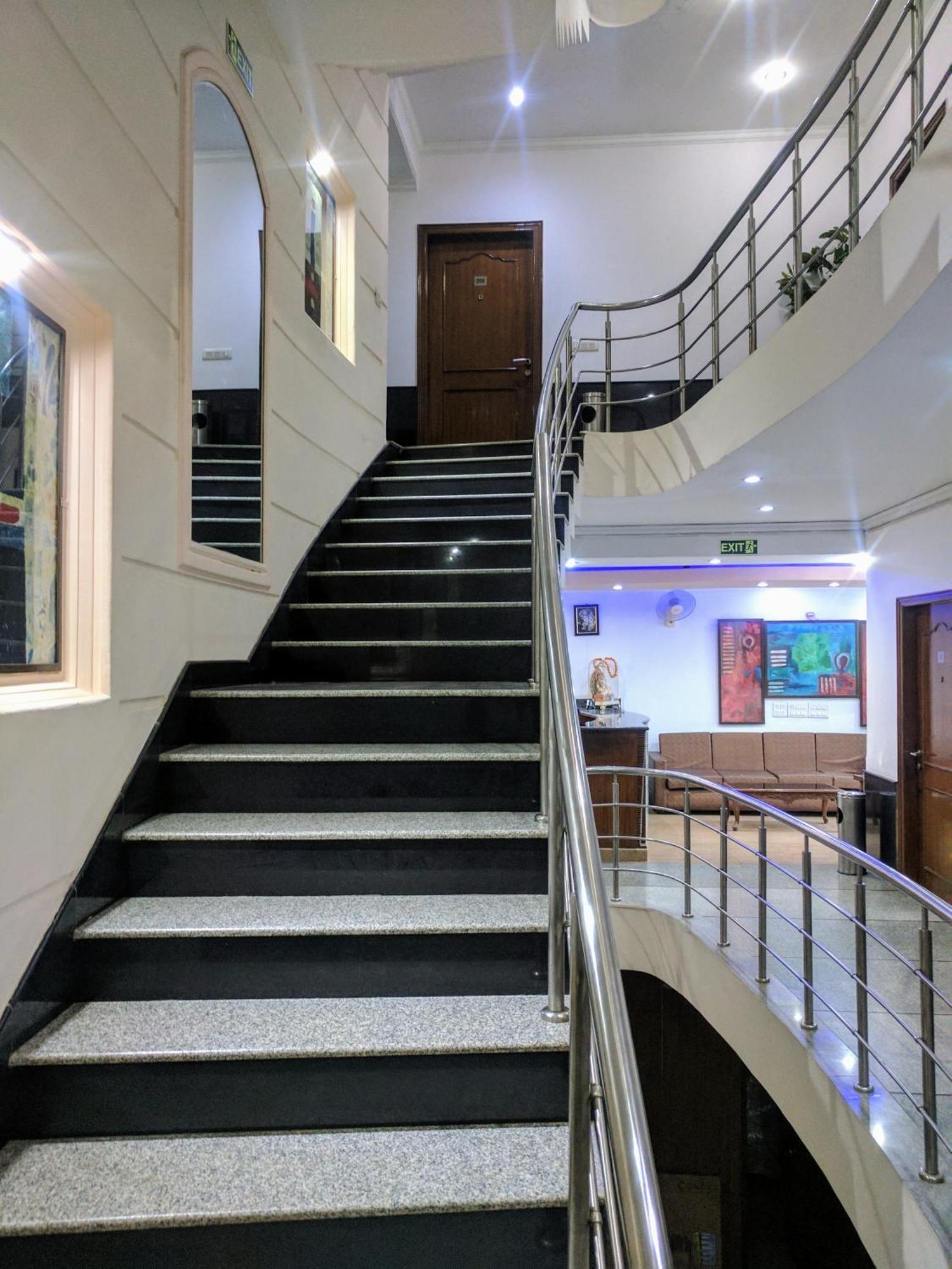 Hotel Exotica Leisure Valley, Gurgaon Bagian luar foto